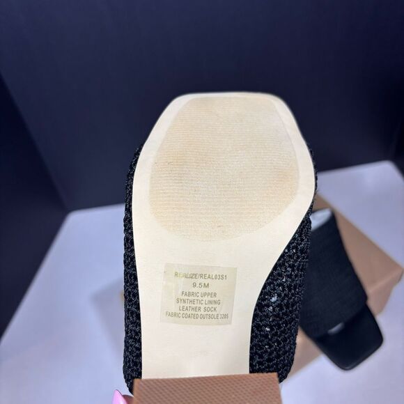 Steve Madden Realize Crochet Knit Heels in Black NEW in Box Size 9.5 - Picture 14 of 14